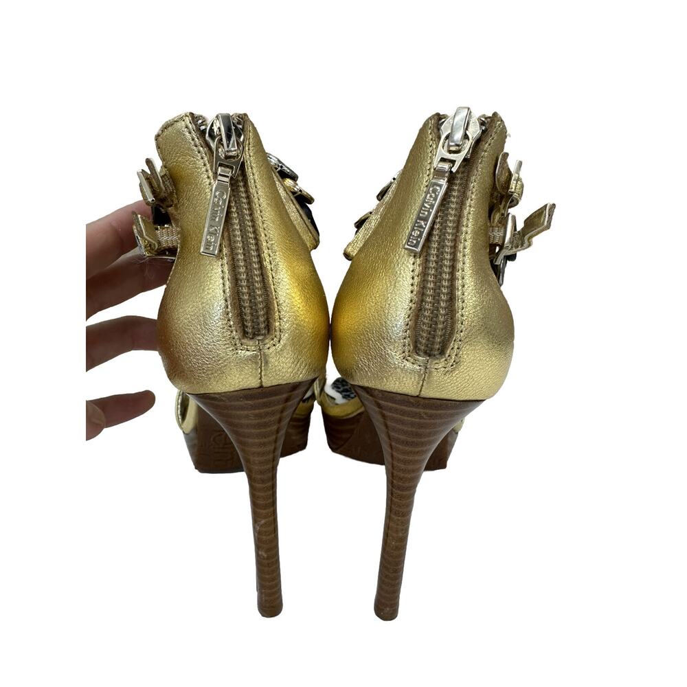 Calvin‎ Klein Good Jeweled Heels Womens Size 6 and Half Zip Close - Picture 2 of 10
